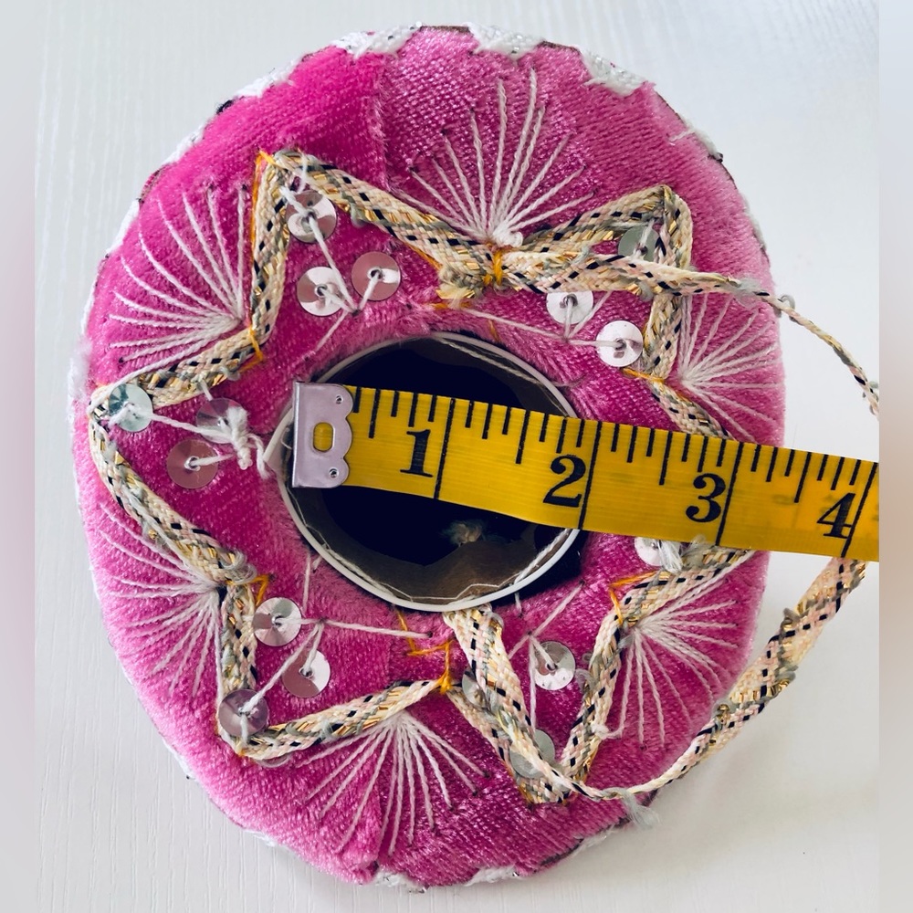 Mini sombrero import de Mexico Pink velvet with silver sequins & braid. … - Picture 6 of 8